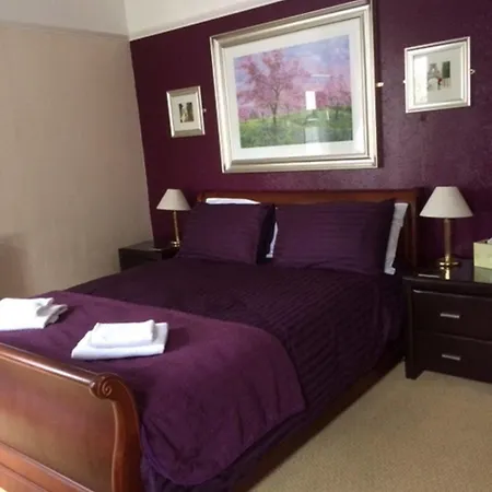 Guest house Pine 4*