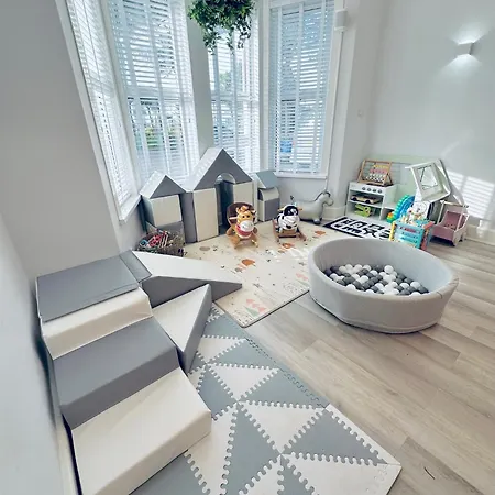 Pensjonat Pine 4*